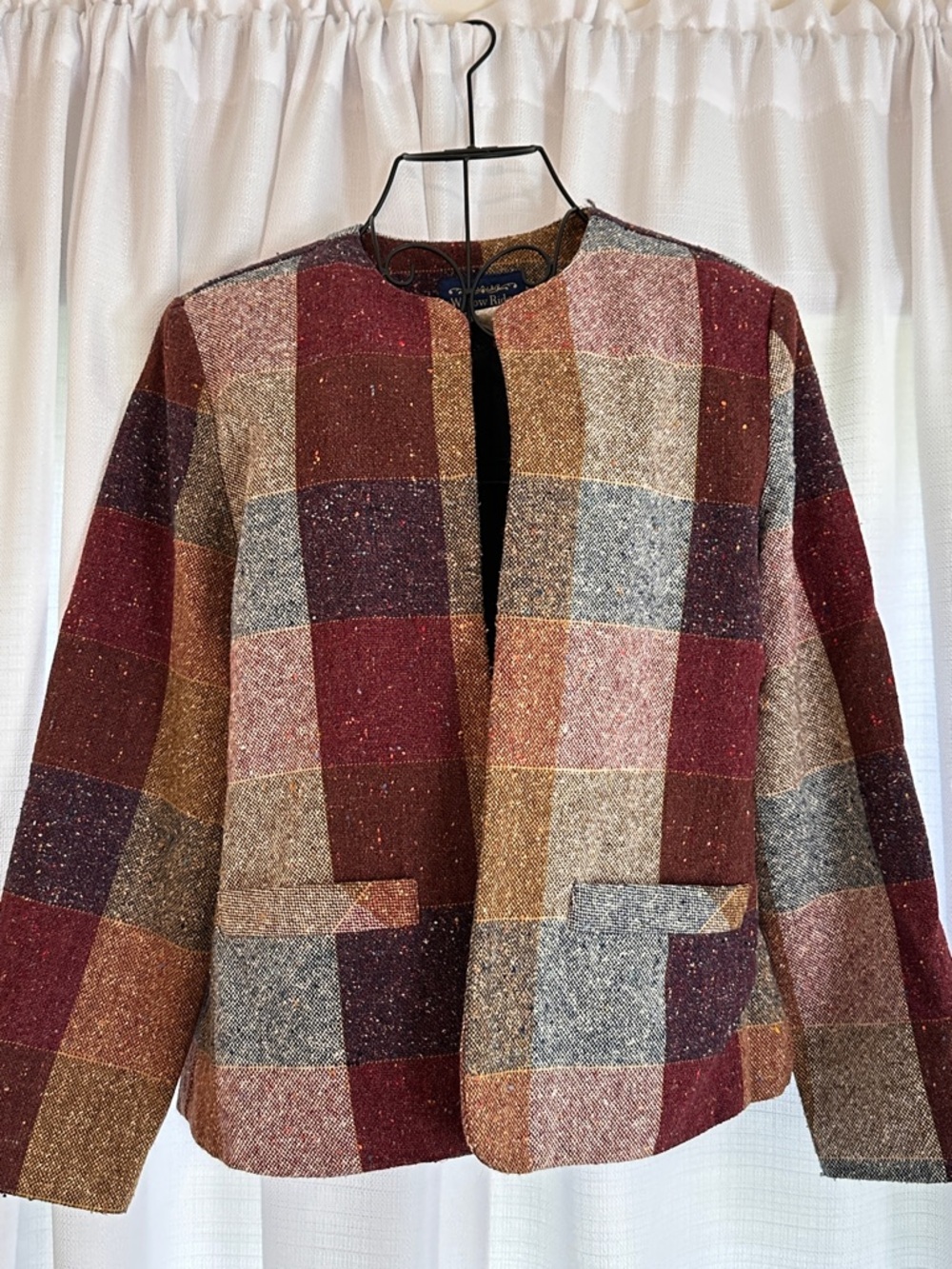 VINTAGE Willow Ridge Plaid Bouclé Blazer in Burgundy, Brown & Gray